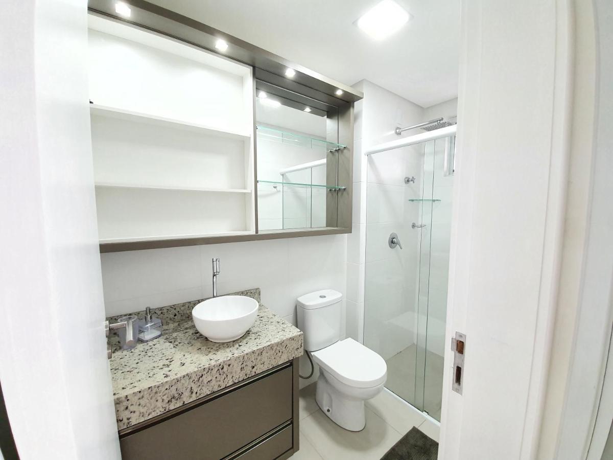 Apartamento Luxuoso à 200 M Da Em Florianópolis-sc * Florianópolis