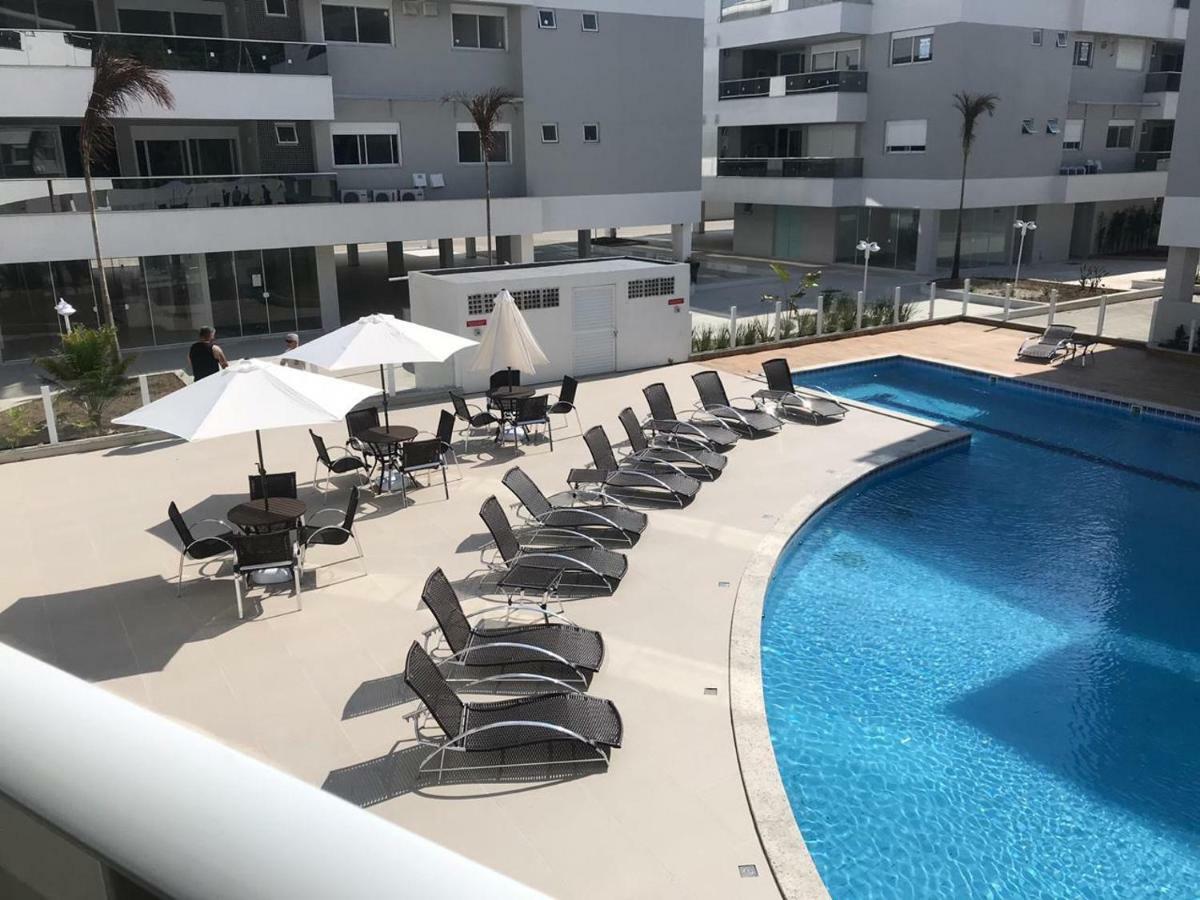 Apartamento Luxuoso à 200 M Da Em Florianópolis-sc Florianópolis