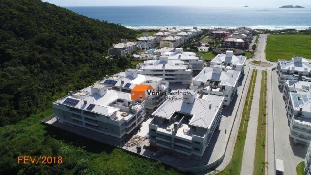 Apartamento Luxuoso à 200 M Da Em Florianópolis-sc Apartamento *